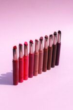 MUA SATIN SHEEN LIP STYLO - RAZZLEBERRY - Image 2