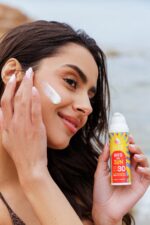 Into The Sun Face Sunscreen spf30 - Image 2